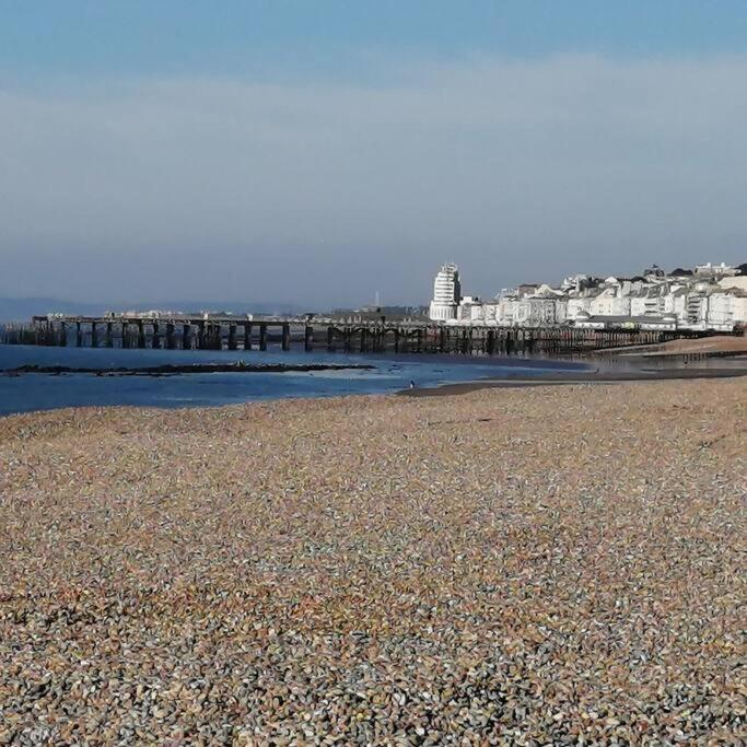 Seaside 2 Bed Terraced House With Garden Villa Hastings Eksteriør billede